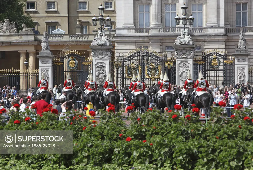 UK - England, London, Household Cavalry at Buckingham Palace