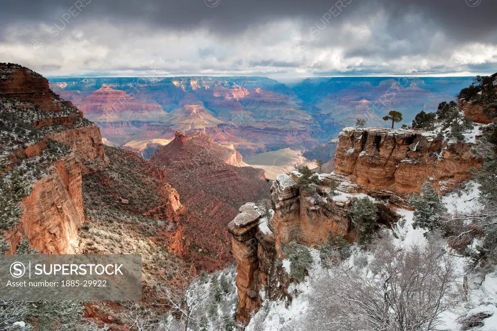 4087 Winter in the Grand Canyon National Park, Arizona, USA