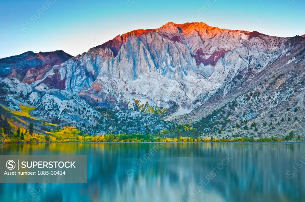 Laurel Mountain and Sevehah Cliff Surrounded by Fall Color and Convict Lake, Mammoth Lakes, California, USA