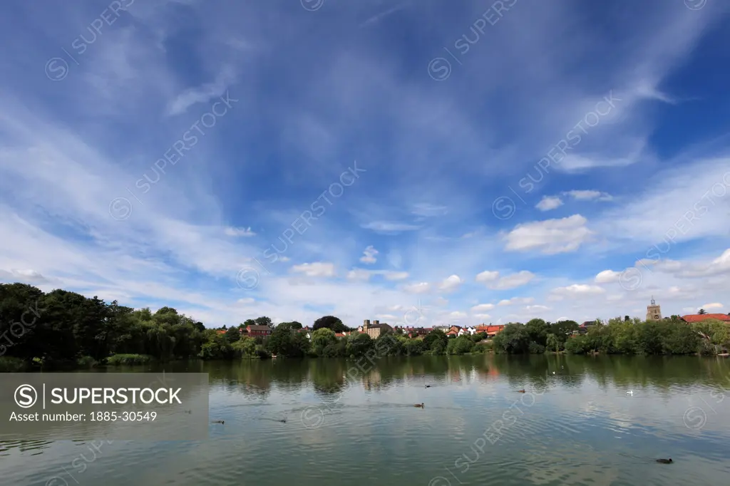 View of the Mere, market town of Diss, Norfolk, England, Britain, UK
