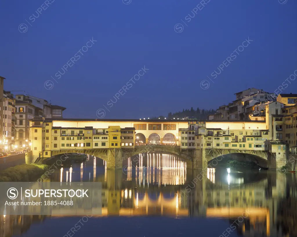 Italy, Tuscany, Florence, Ponte Vecchio at Night