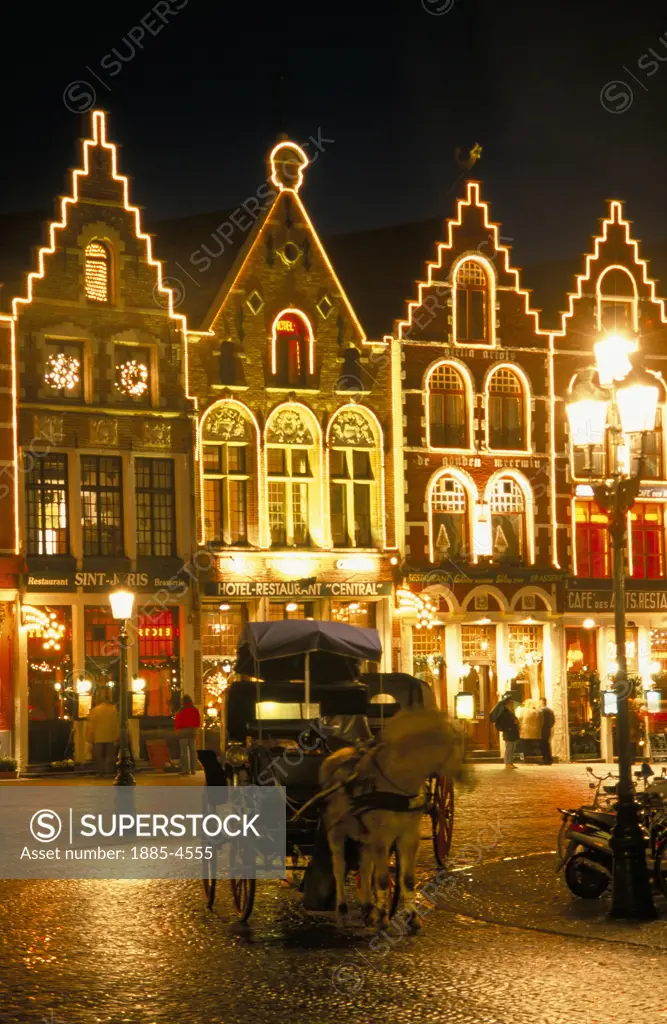 Belgium, Flanders, Bruges, Grote Markt at Christmas