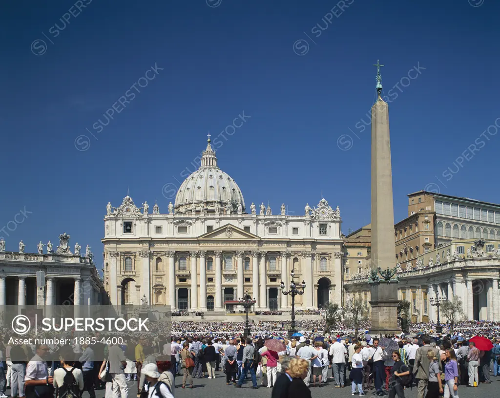Italy, Lazio, Rome, St Peters Square - Audience with the Pope