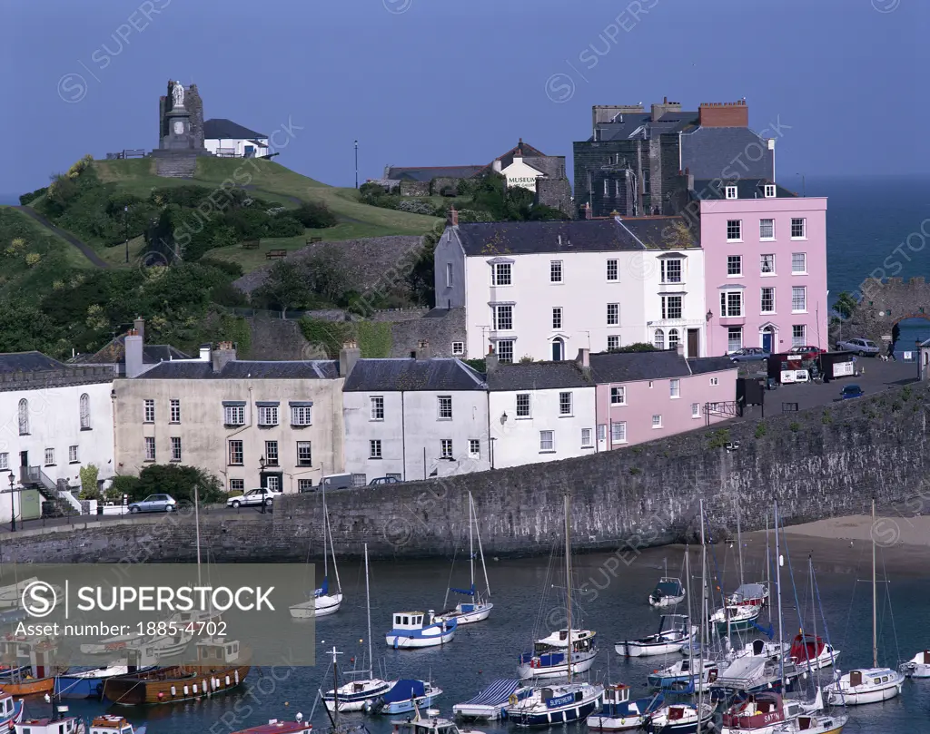 UK - Wales, Pembrokeshire, Tenby, View of Town & Harbour