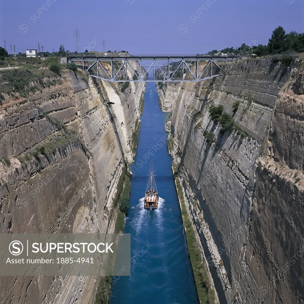 Greece, Peloponnese, Corinth Canal, Canal View