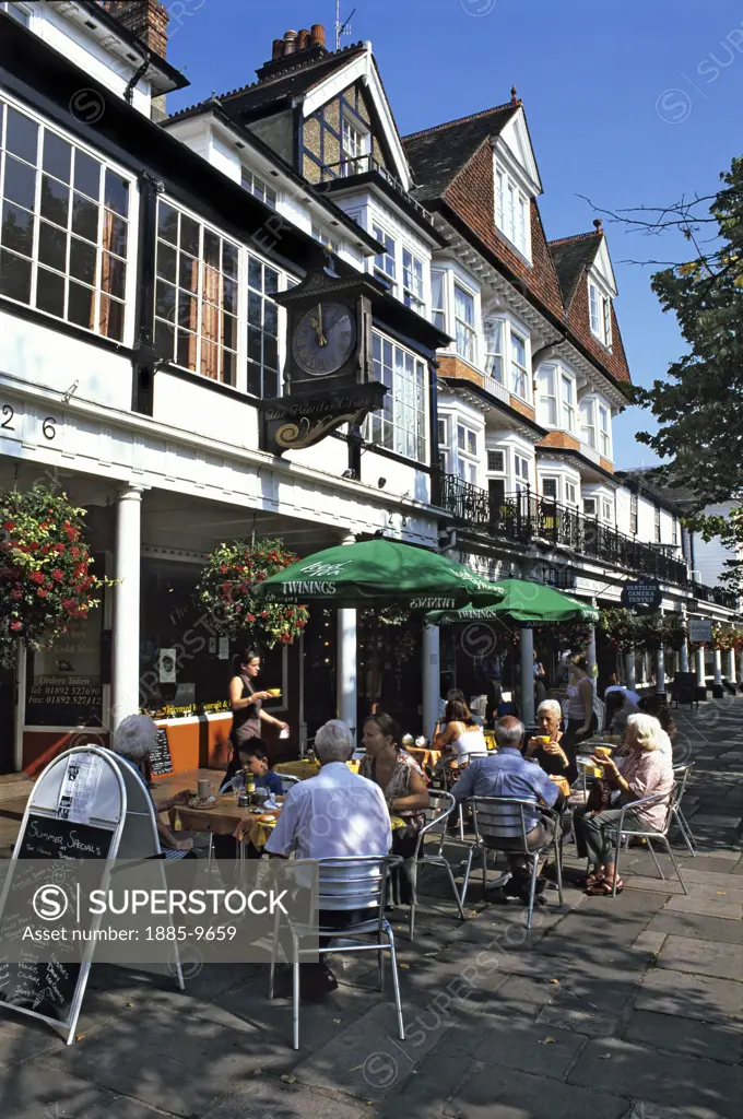 UK - England, Kent, Tunbridge Wells, Cafe scene in the Pantiles area