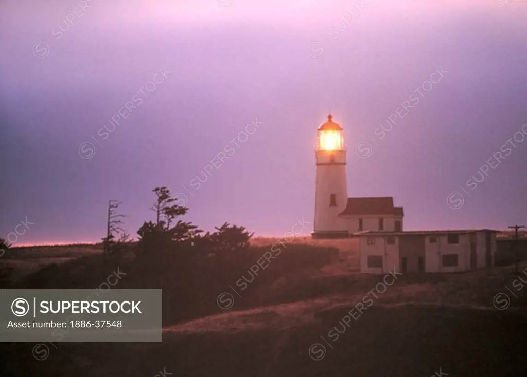 Lighthouse, OR