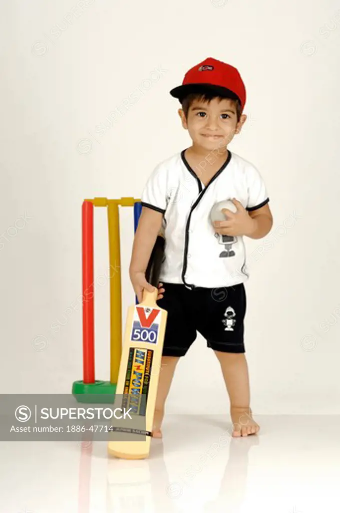 Indian Boy with Bat & Ball ready to Play Cricket ; Proud Batsman ; MR