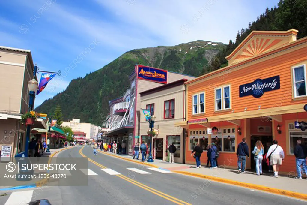 Street ; downtown ; Juneau ; Alaska ; U.S.A. United States of America