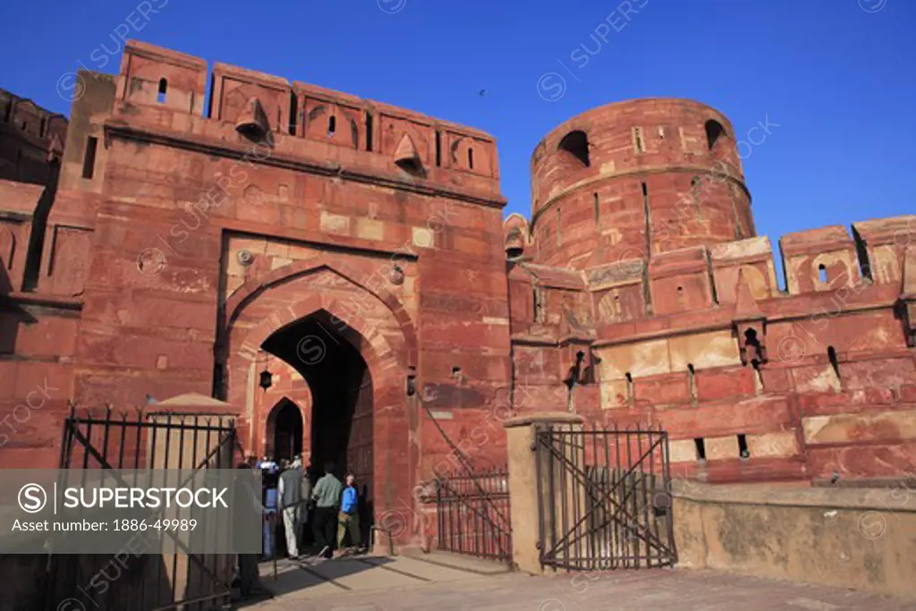 Entrance of Agra fort built in 16th century by Mughal emperor made by red sand stone on west bank of the Yamuna River ; Agra ; Uttar Pradesh ; India UNESCO World Heritage Site