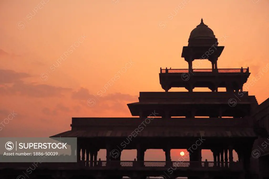 Sunrise at Panch Mahal in Fatehpur Sikri built during second half of 16th century made from red sandstone ; capital of Mughal empire ; Agra; Uttar Pradesh ; India UNESCO World Heritage Site