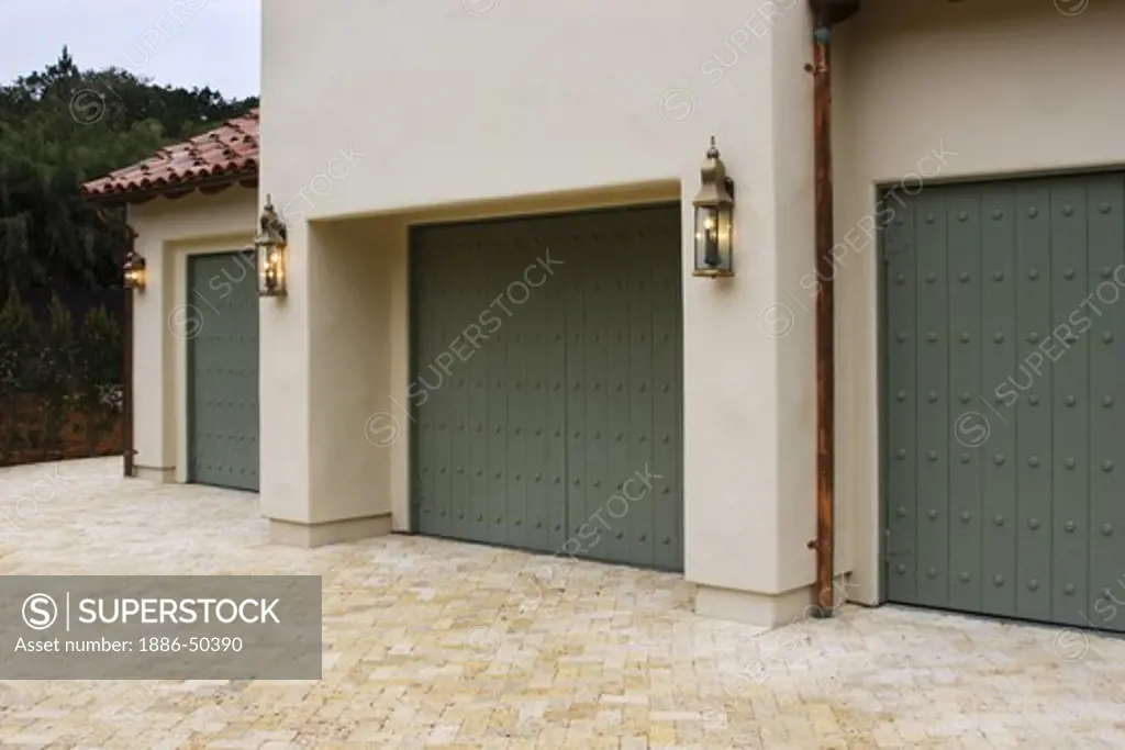 Three car GARAGE and stone driveway  - CALIFORNIA LUXURY HOME