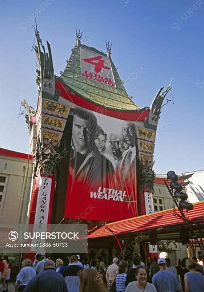 MANN'S CHINESE THEATRE - HOLLYWOOD, CALIFORNIA