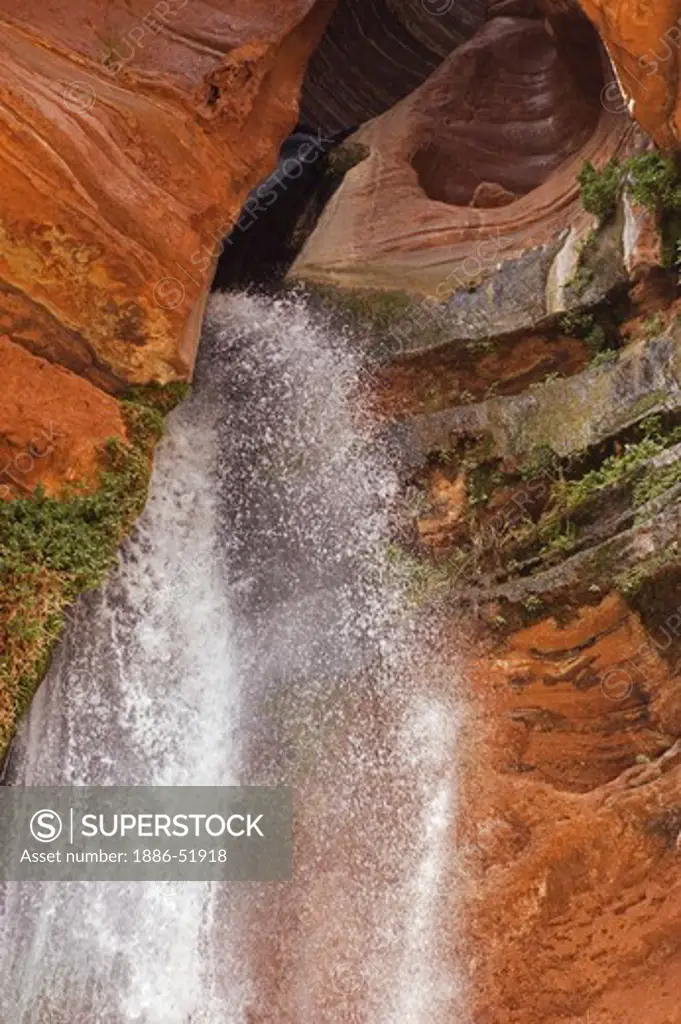 DEER CREEK FALLS at mile 136 is truly one of natures wonders - GRAND CANYON NATIONAL PARK, ARIZONA