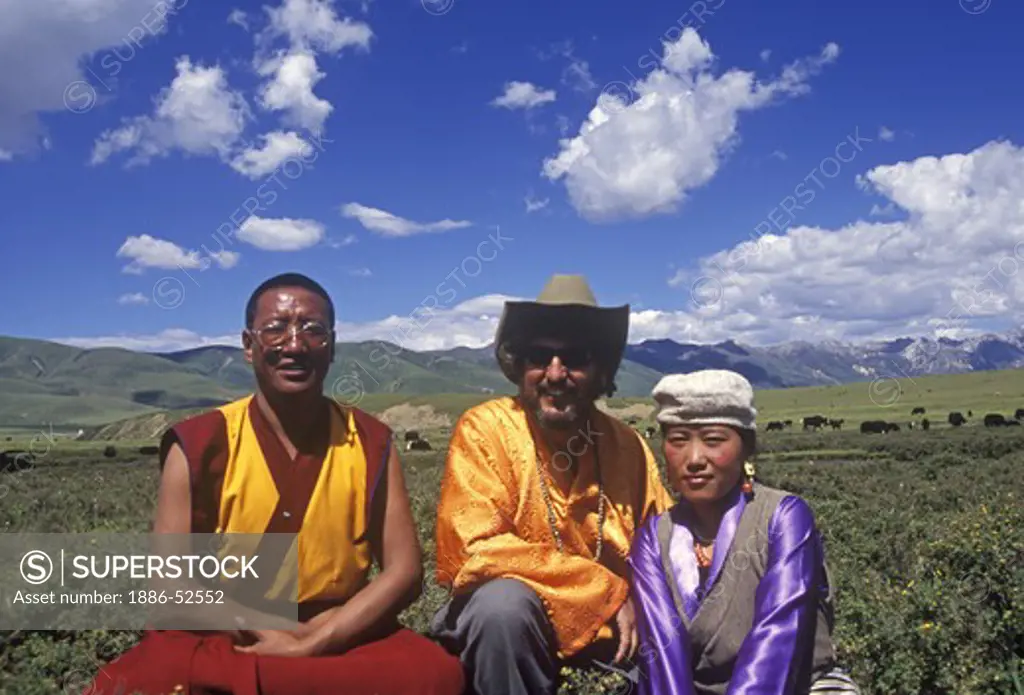 Friends with photographer in Litang County, Kham - Sichuan Province, China, (Tibet)