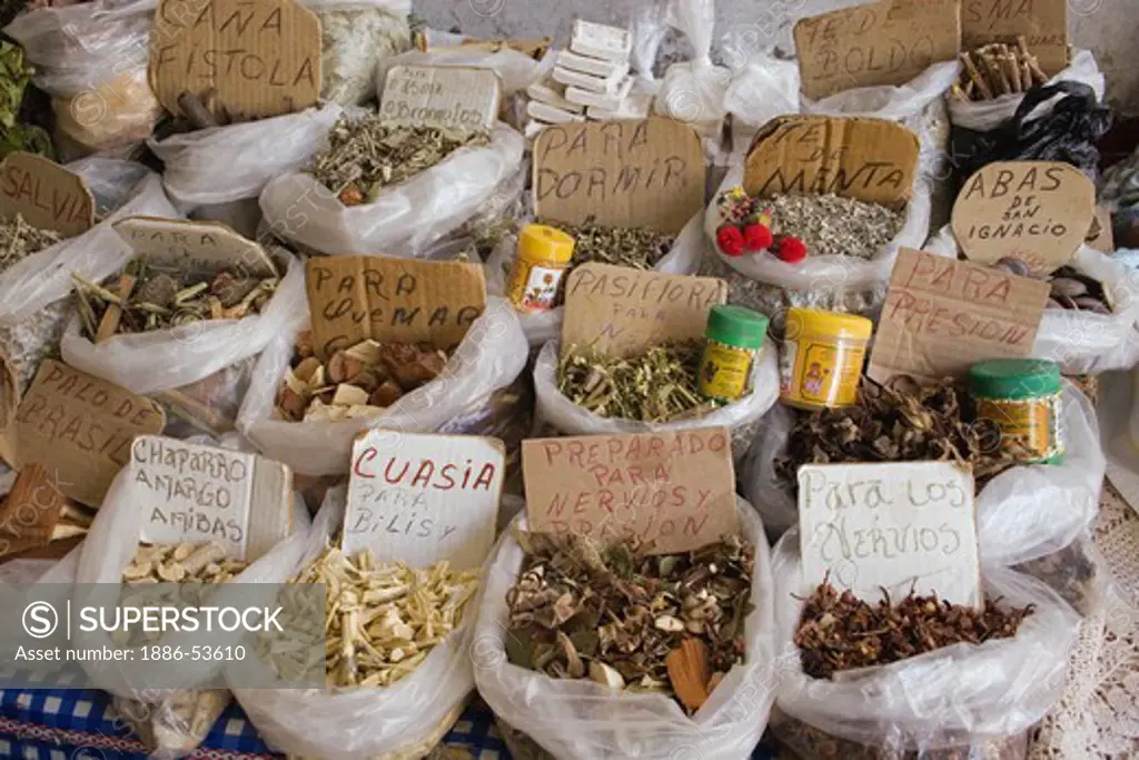 HERBS AND SPICES for sale in the CENTRAL COVERED MARKET  -  GUANAJUATO, MEXICO