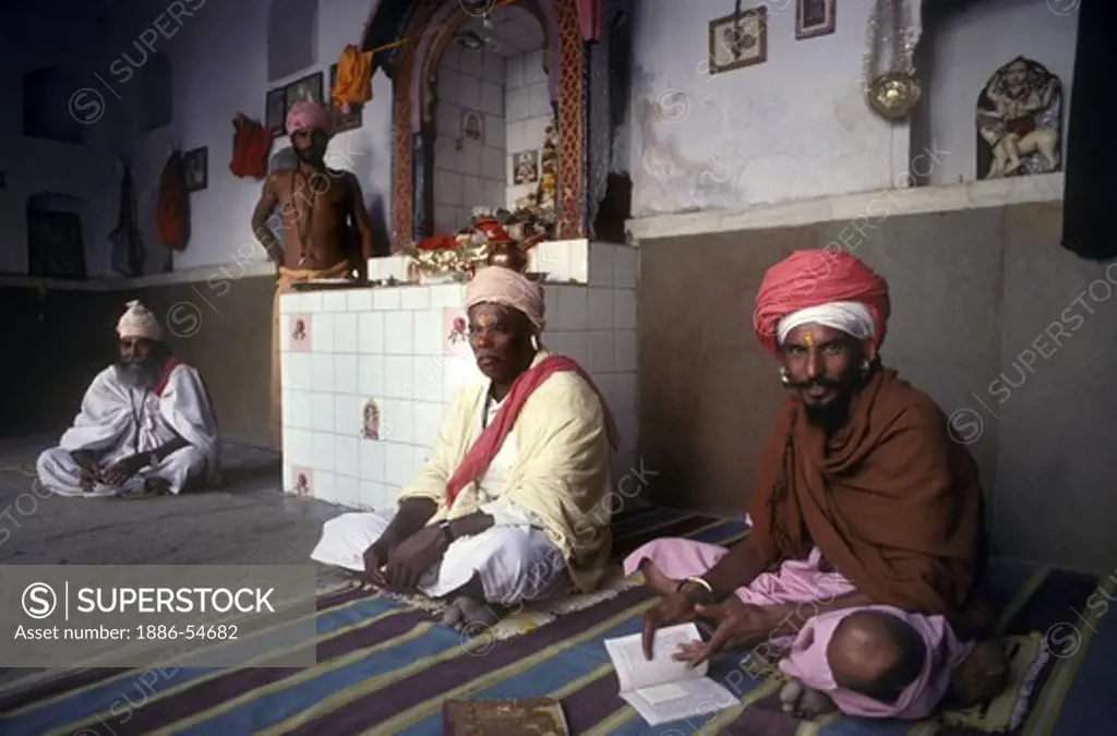 HINDU SADDHUS at a TEMPLE during the PUSHKAR CAMEL FAIR - RAJASTHAN, INDIA