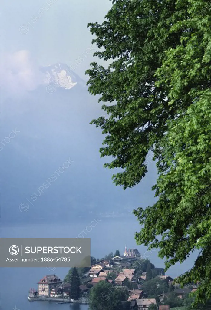 VILLAGE on the shores of LAKE INTERLAKEN - SWITZERLAND