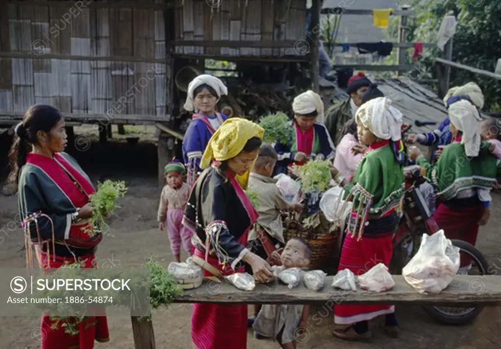 PALONG VILLAGE on market day - BURMESE TRIBE in NORTHERN, THAILAND