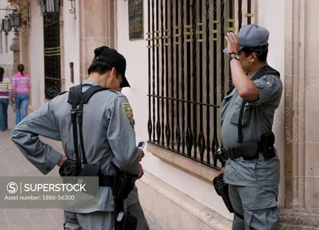 MEXICAN POLICE on the beat during the CERVANTINO FESTIVAL  - GUANAJUATO, MEXICO