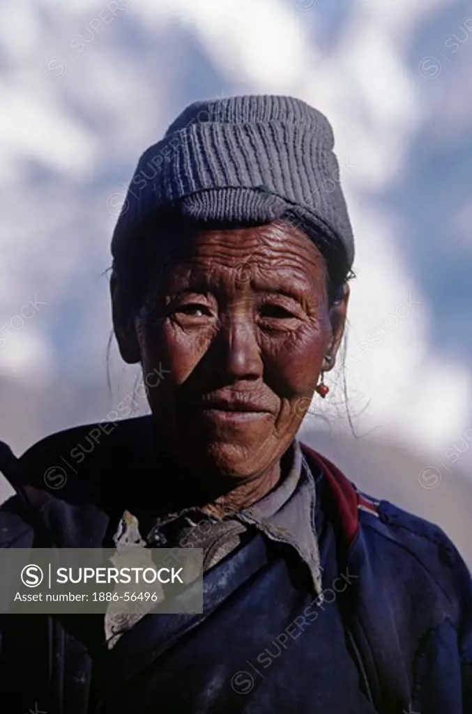 A Sherpa in the village of Thame - KHUMBU DISTRICT, NEPAL
