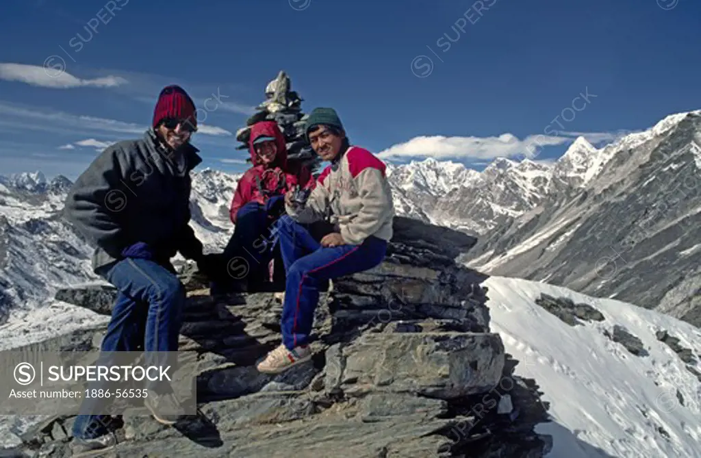 Craig Lovell & Kami Dorje atop Chukhung Peak - KHUMBU DISTRICT, NEPAL