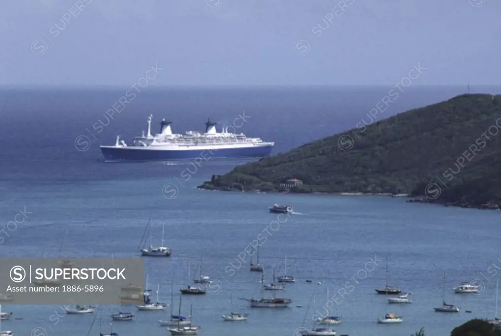AMELIA BAY with CRUISE SHIPS and SAIL BOATS - ST. THOMAS ISLAND, U.S. VIRGIN ISLANDS, CARIBBEAN