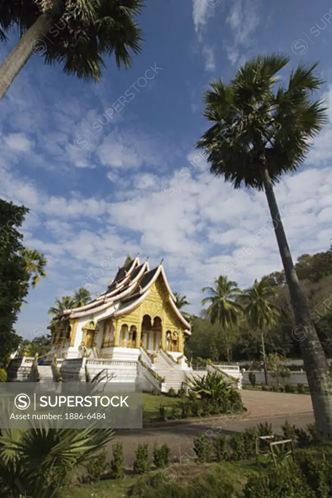 Sala Pha Bang was built in 2004 for to house a golden Buddha called the great Pha Bang (Luang Probang) - LUANG PROBANG, LAOS