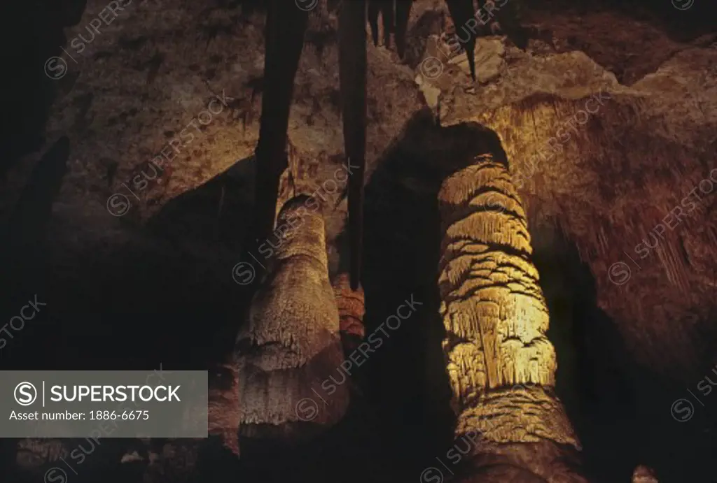 Giant COLUMNS inside the limestone cave of CARLESBAD CAVERNS NATIONAL PARK - NEW MEXICO 