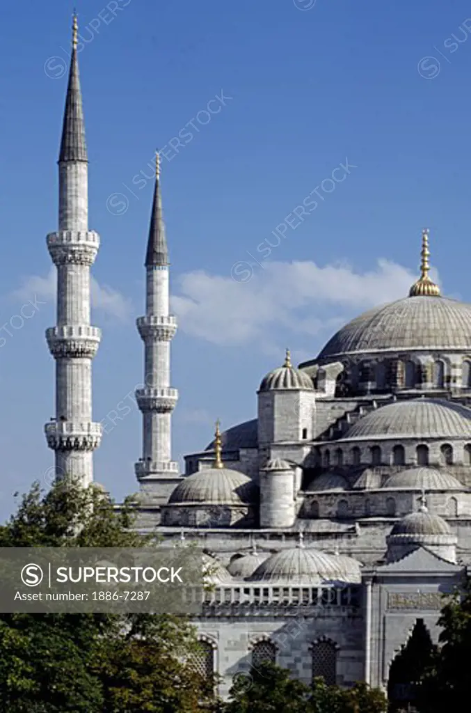 The Blue Mosque (Sultanahmet Camii) which was completed in 1616 & has 6 Minarets and 260 windows - Istanbul, Turkey