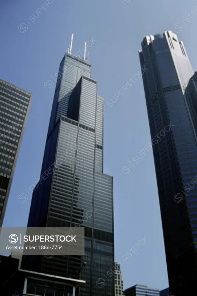 The SEARS TOWER (1454 ft./world's tallest building for 24 years) designed by Skidmore, Owings and Merrill 1974 - CHICAGO, ILLINOIS