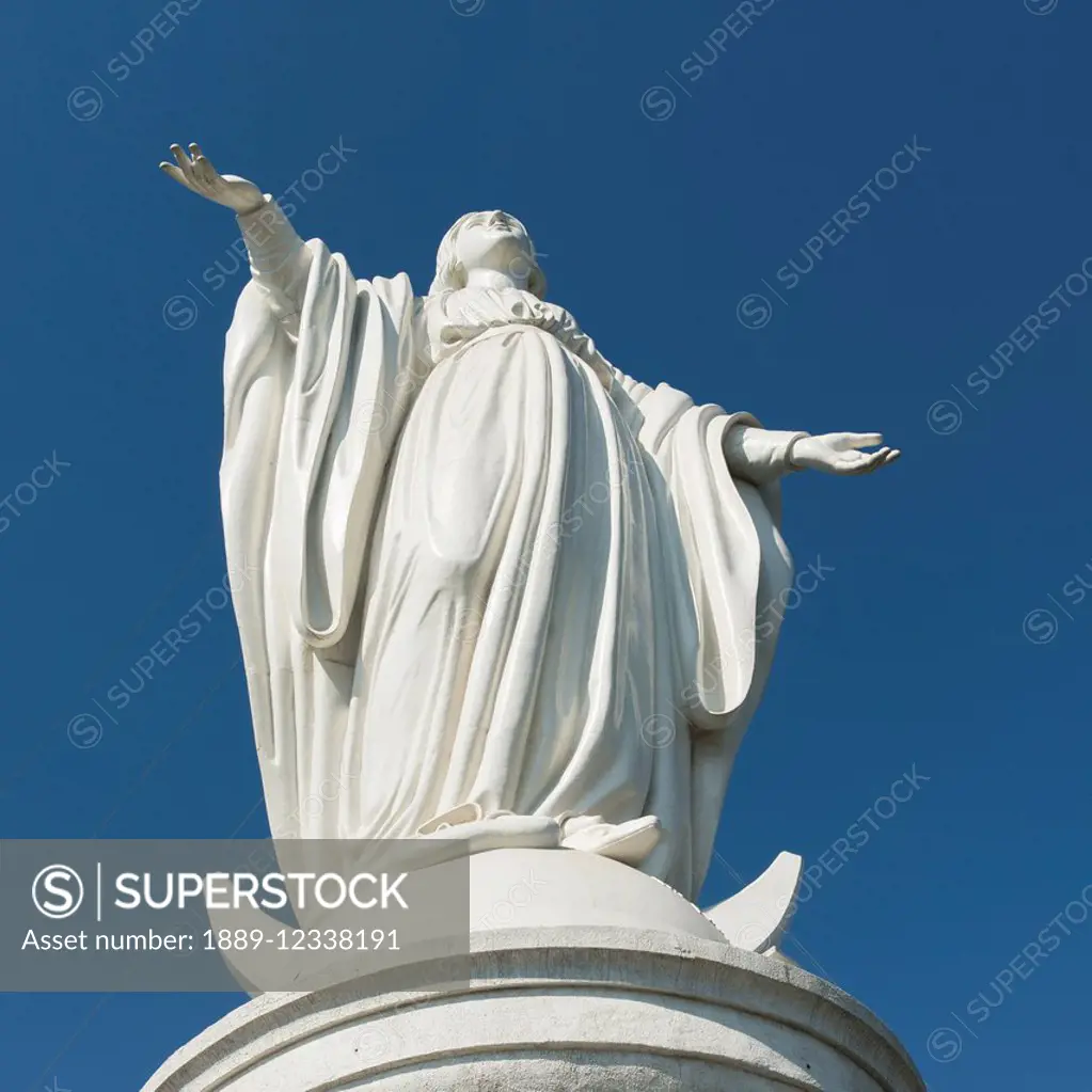 Statue of the Virgin Mary, San Cristobal Hill; Santiago, Santiago Metropolitan Region, Chile