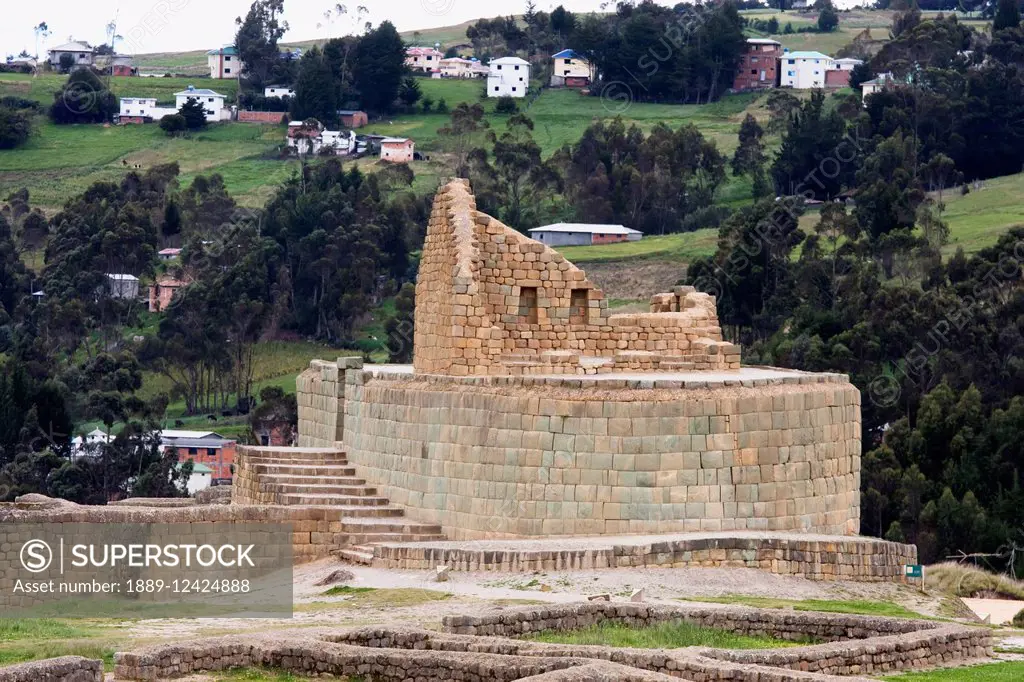 Temple Of The Sun, Ingapirca Archaeological Complex, Canar, Ecuador