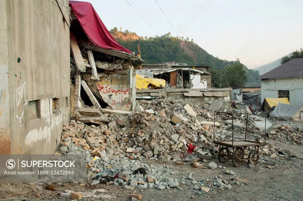 Buildings Destroyed By The 8 October 2005 Earthquake, Muzaffarabad, Azad Kashmir, Pakistan