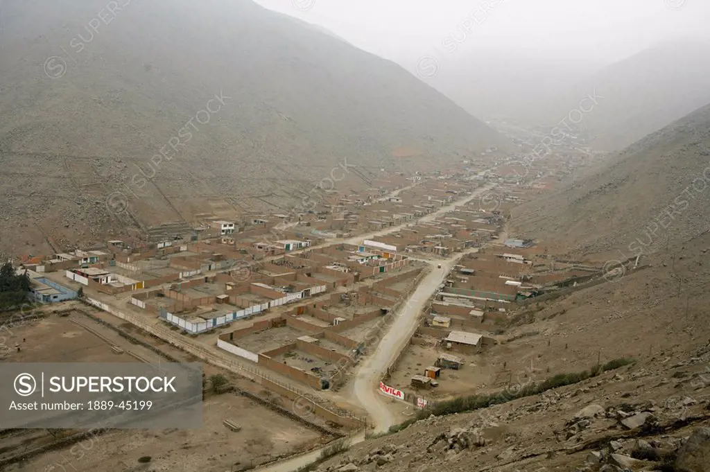 Dwellings in valley, Lima, Peru