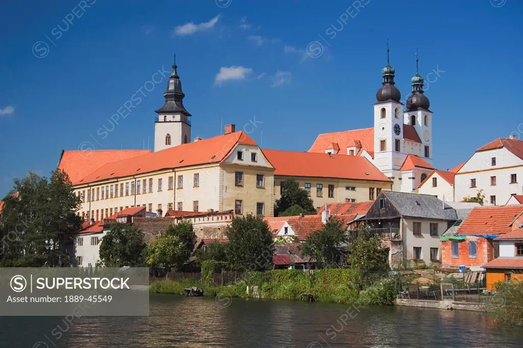 Church of St. James the Elderly and Ulicky Pond, Telc, Czech Republic