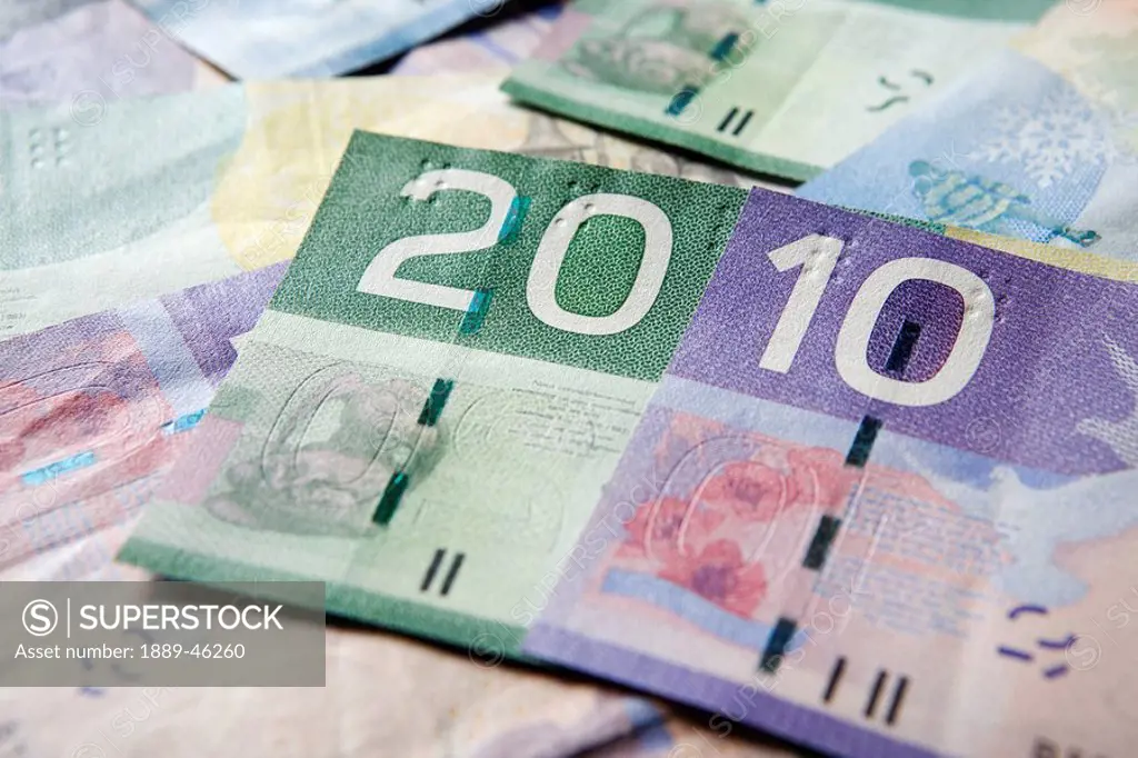 canadian ten and twenty dollar bills