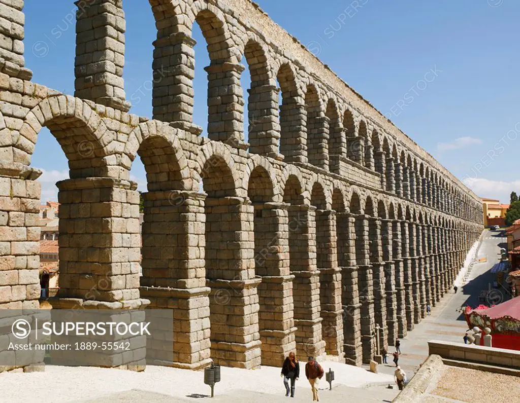 the roman aqueduct a unesco world heritage site, segovia, segovia province, spain