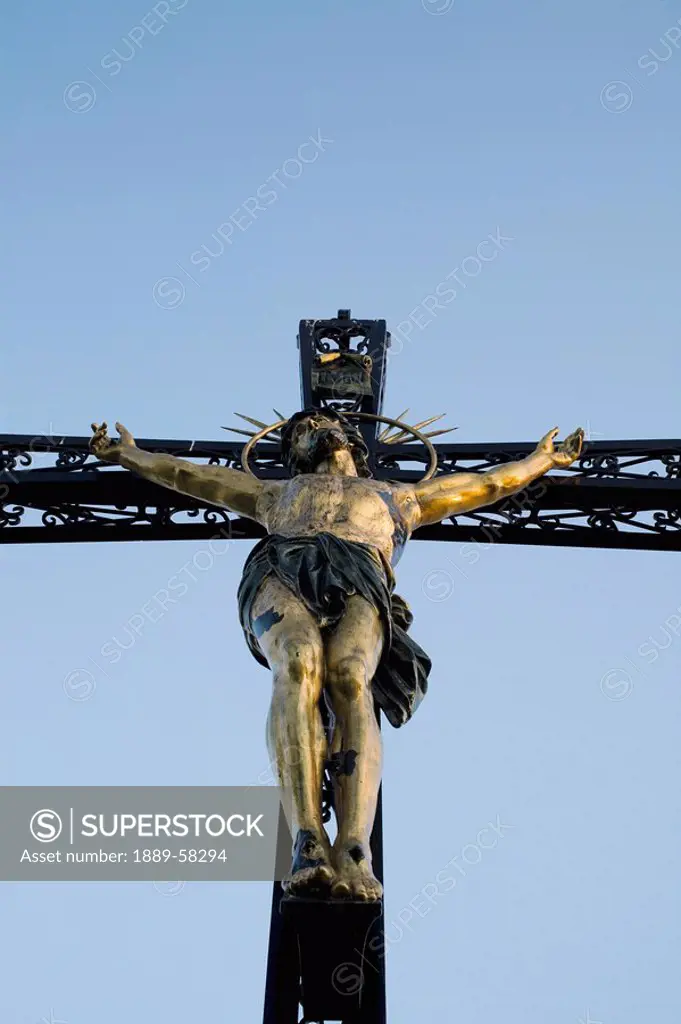 Statue of crucifixion
