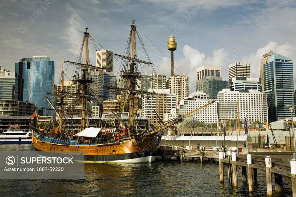 Galleon, Darwin Harbor, Sydney, Australia