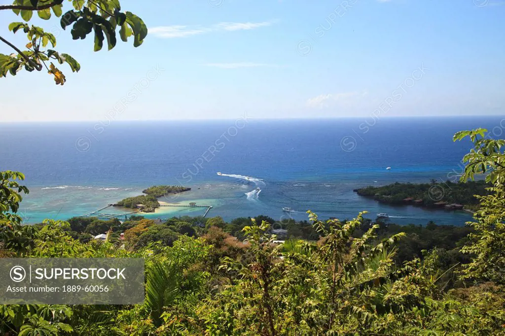 Roatan, Bay Islands, Honduras, Aerial View Of Anthony´s Key From Viewing Platform At Carumbola Gardens