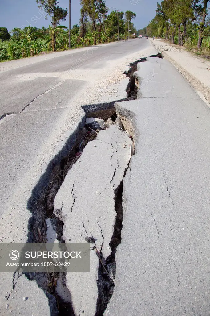 a large crack in the road after the haitian earthquake, port_au_prince, haiti