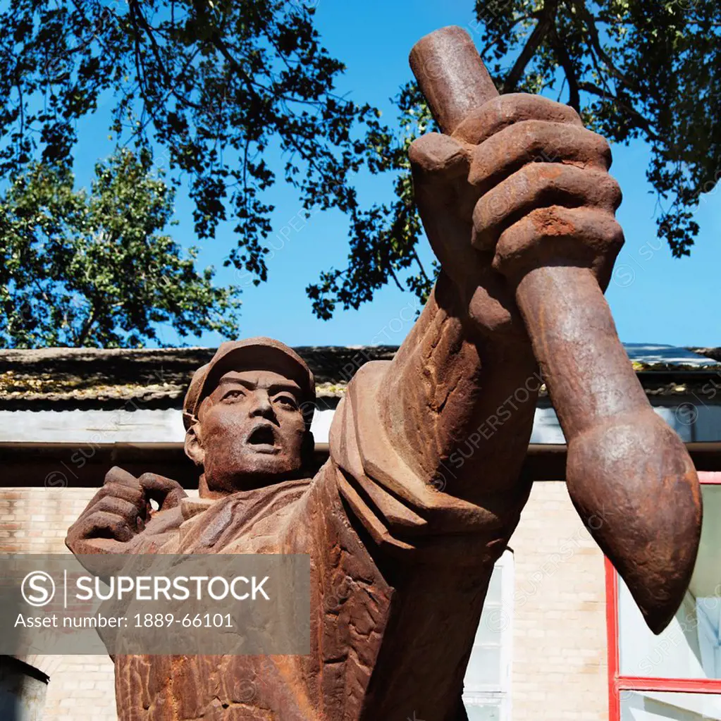 revolutionary statue, beijing, china