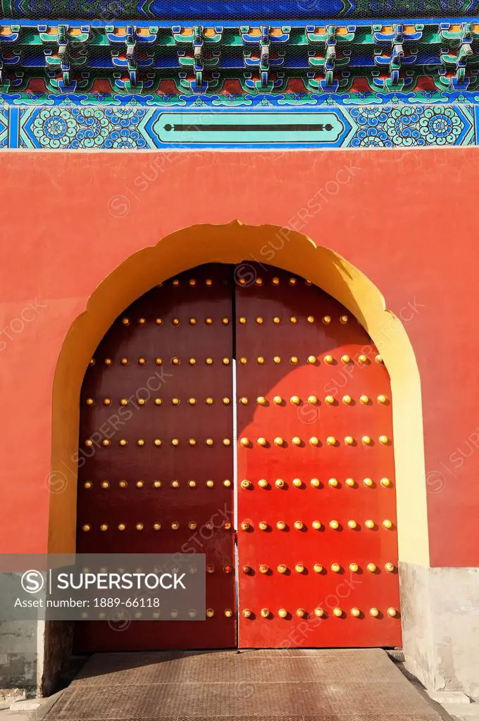 doorway to the temple of heaven, beijing, china