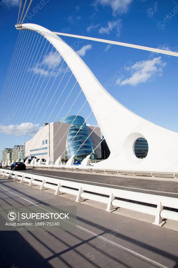 Samuel beckett bridge, dublin city dublin ireland