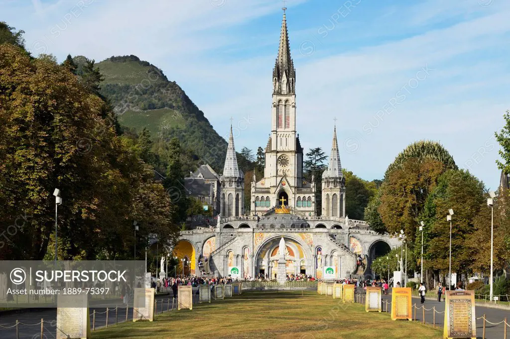 Sanctuary Of Our Lady Of Lourdes, Lourdes Hautes_Pyrenees France