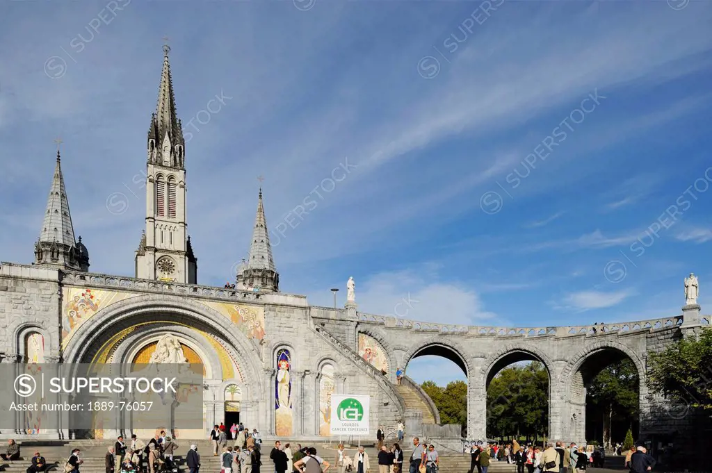 Pilgrims At The Sanctuary Of Our Lady Of Lourdes, Lourdes Hautes_Pyrenees France