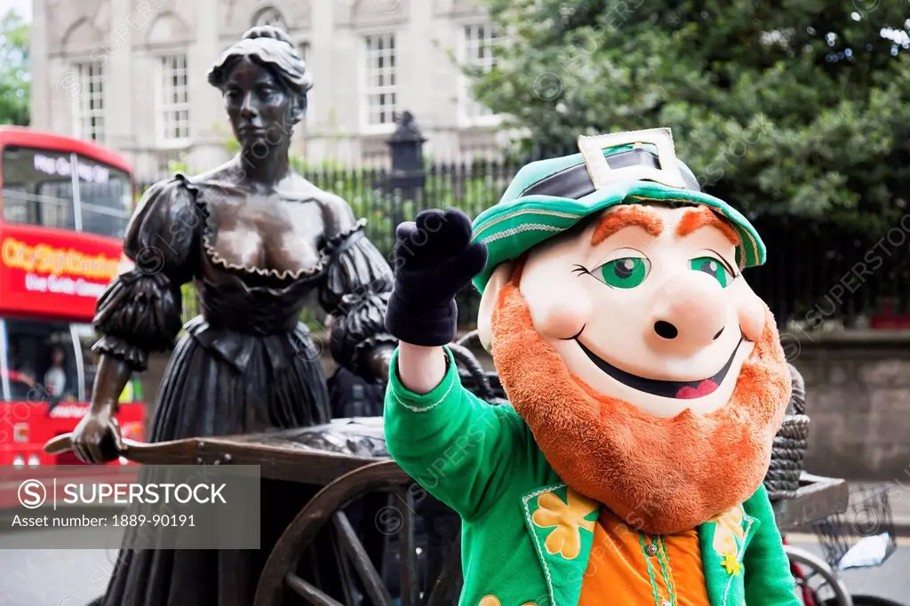 Statue of molly malone and an irish leprechaun on grafton street;Dublin city county dublin ireland