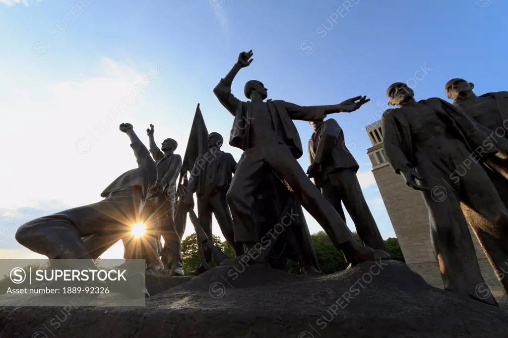 Sculpture dedicated to the resistance struggle carried out within the camp by Fritz Cremer of the memorial built during the German Democratic Republic...