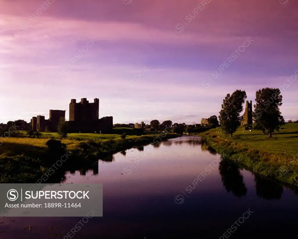 Co Meath, Trim Castle And River Boyne, Ireland
